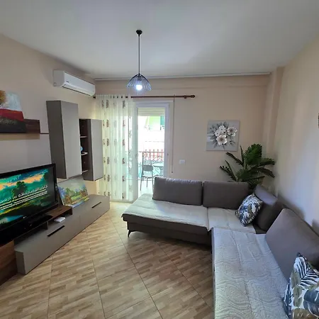 Piazza Place * Durrës