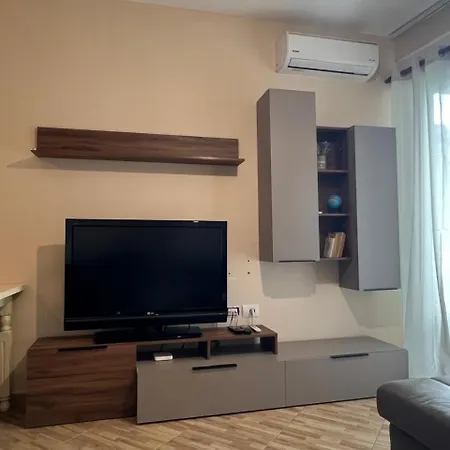 Piazza Place *