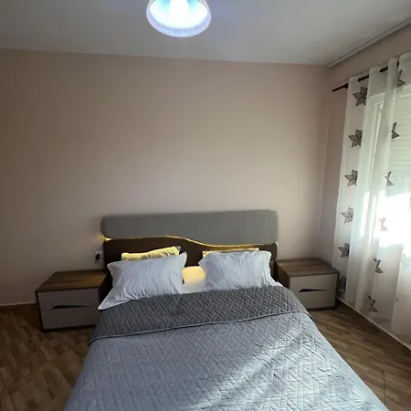 Apartment Piazza Place Durres