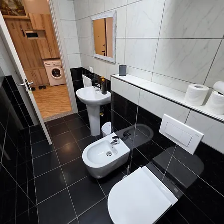 Piazza Place * Dıraç